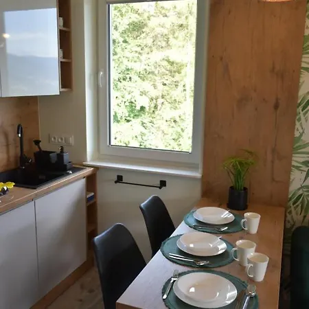 Resto Apartment *